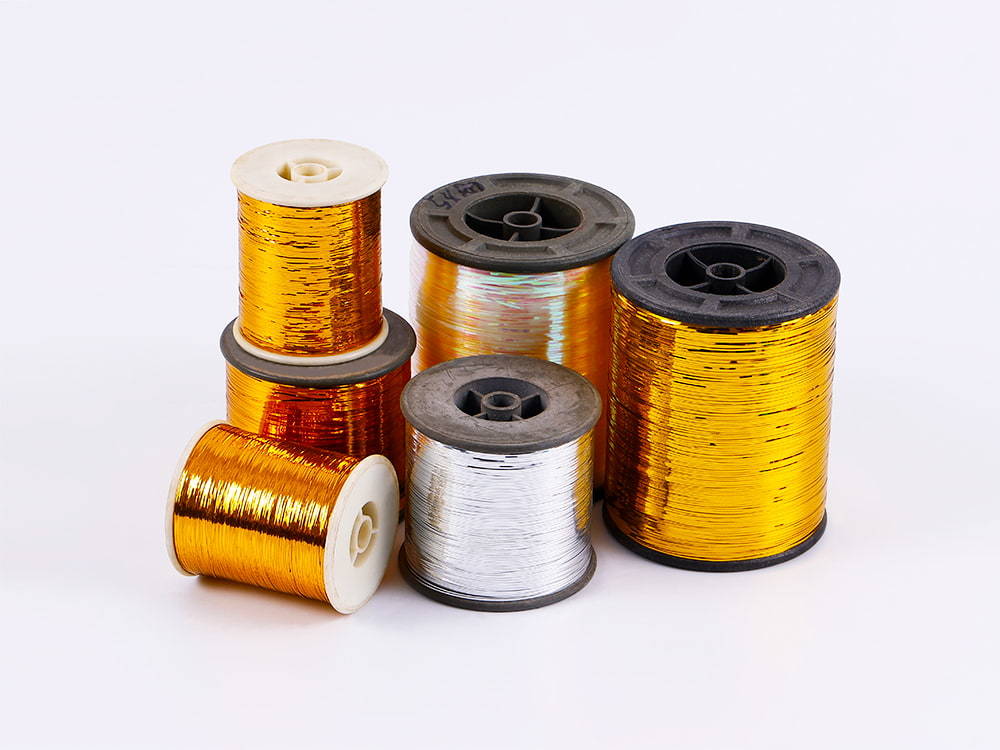 M type gold and silver flat silk thread clothing underwear accessories manufacturers directly for computer embroidery thread color can be customized